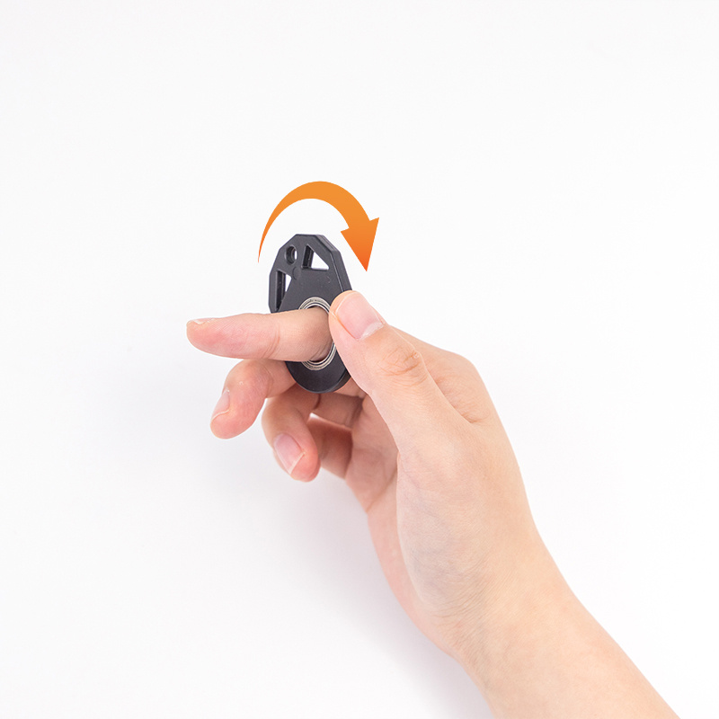 Creative Fidget Spinner Toy Keychain Hand Spinner Anti-Anxiety Toy Relieves Stress Finger Spinner Keychain Bottle Opener Kids Toy - Image 5